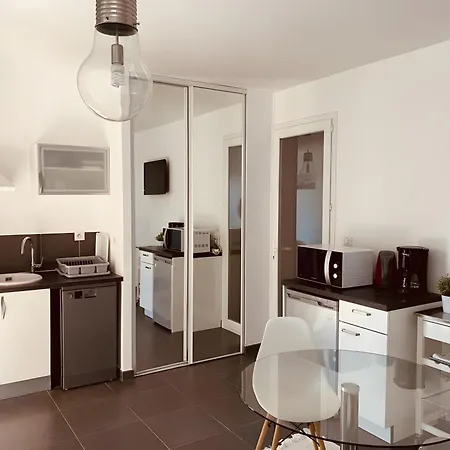 Apartment 1 - Du Soleil *