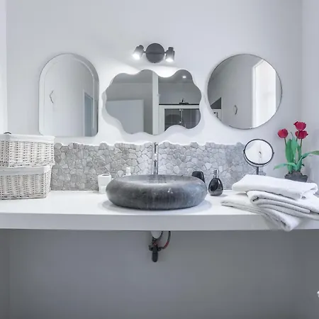 Apartment 1 - Du Soleil