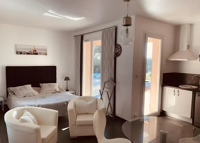 1 - Du Soleil סן-מקסים